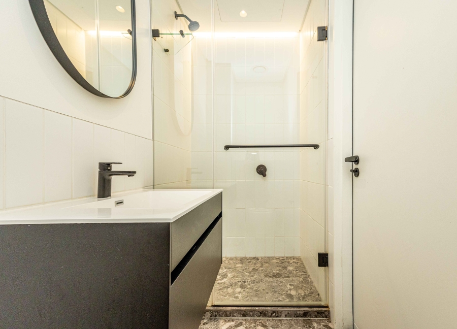 0 Bedroom Property for Sale in Sea Point Western Cape